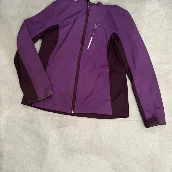 FREE TECH Jacket - Picture 2 of 6
